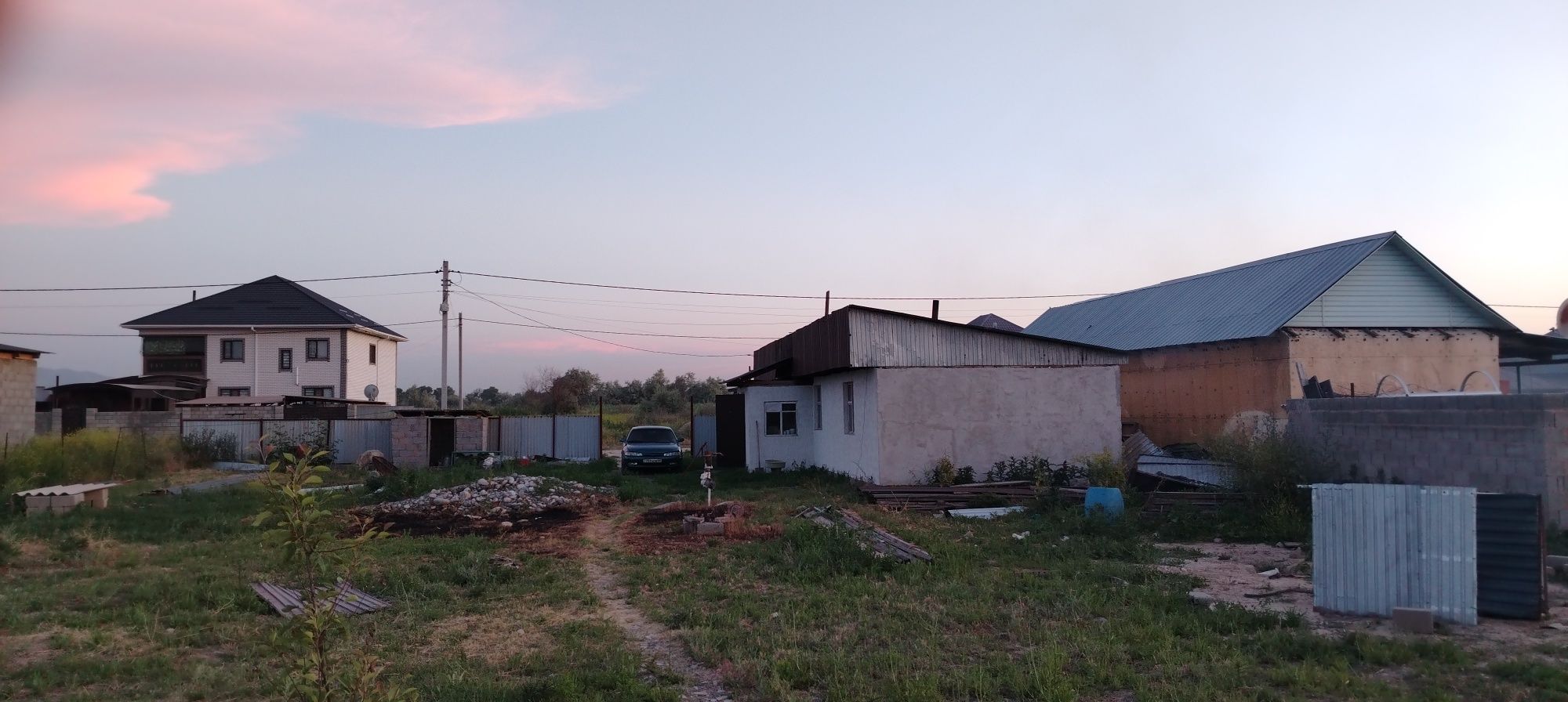 Продам времянку с землёй