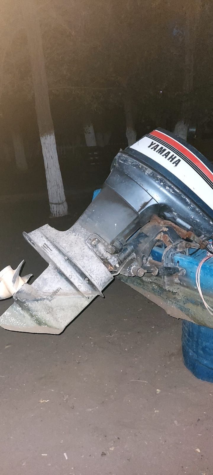 Продам мотор на лодку YAMAHA