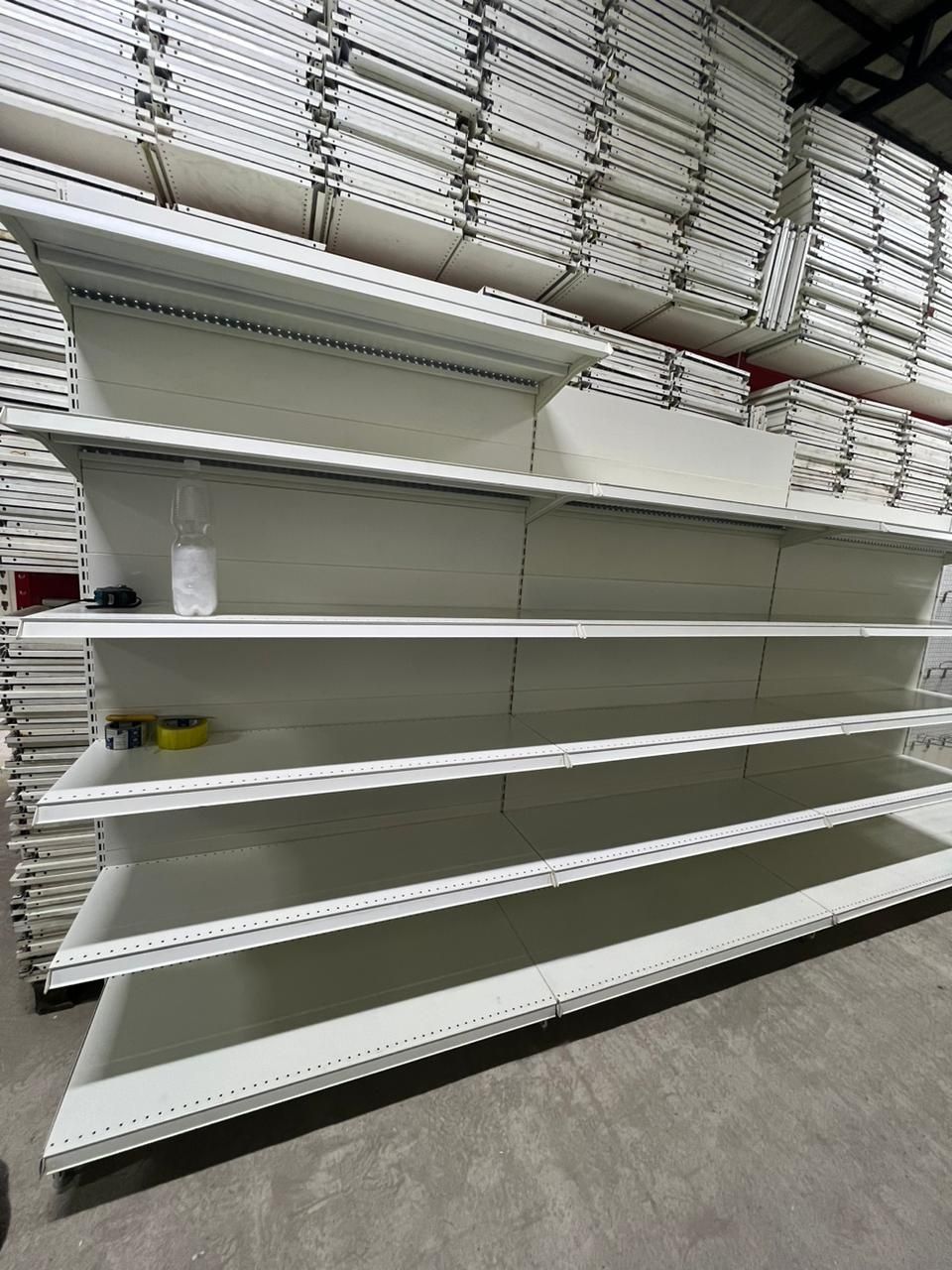 Торговые оборудование для магазина полки стеллажи