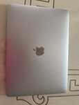 Продам macbook air 2019