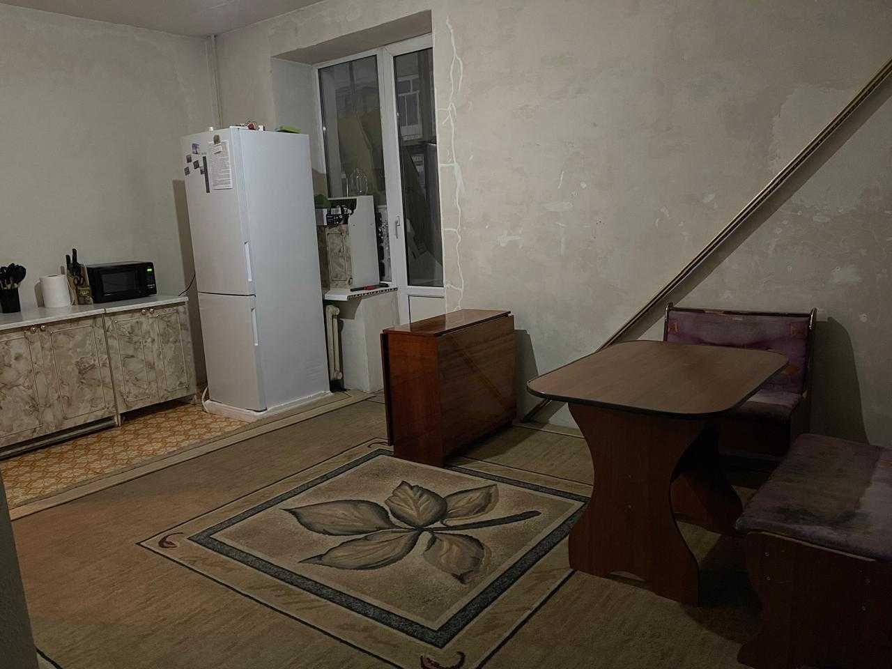 Продам 3-х комнатную квартиру по ул.Караганды
