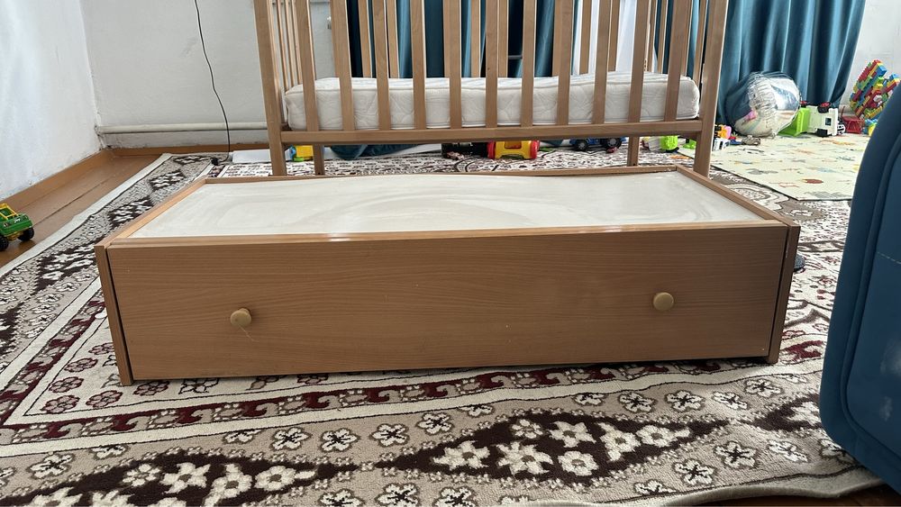 Продам детский кровать