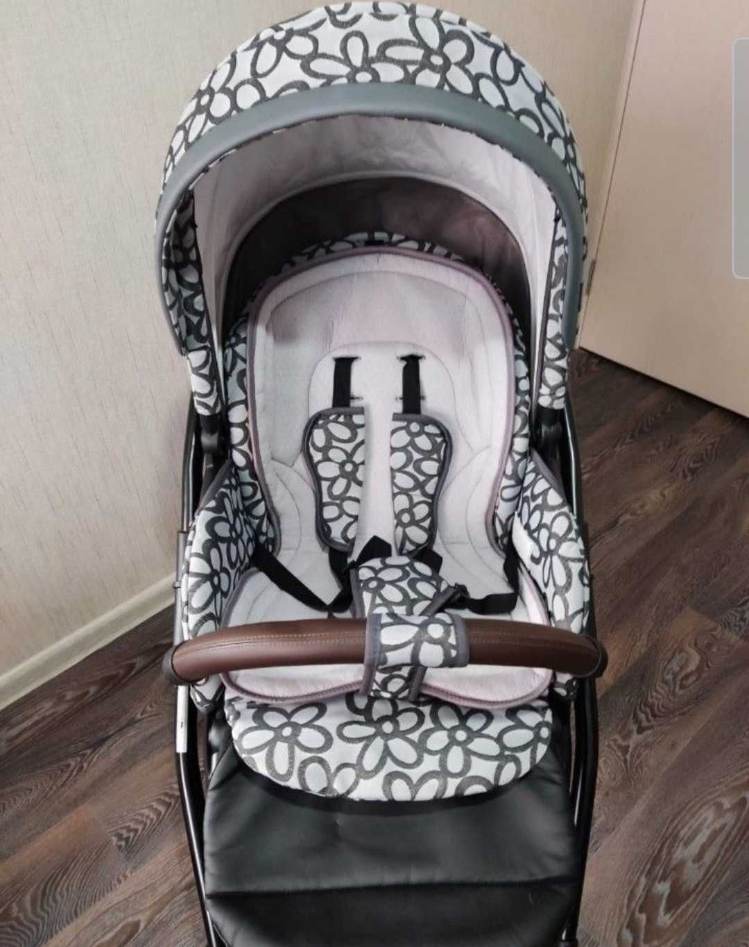 Детская коляска Tutis Nanni 2 в 1