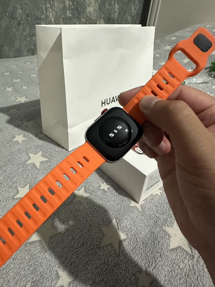 Huawei Watch Fit 4
