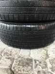 Продам 2е шт шины 235/60R18