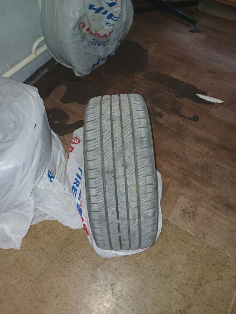 Шины летний Falken 235/45 R18