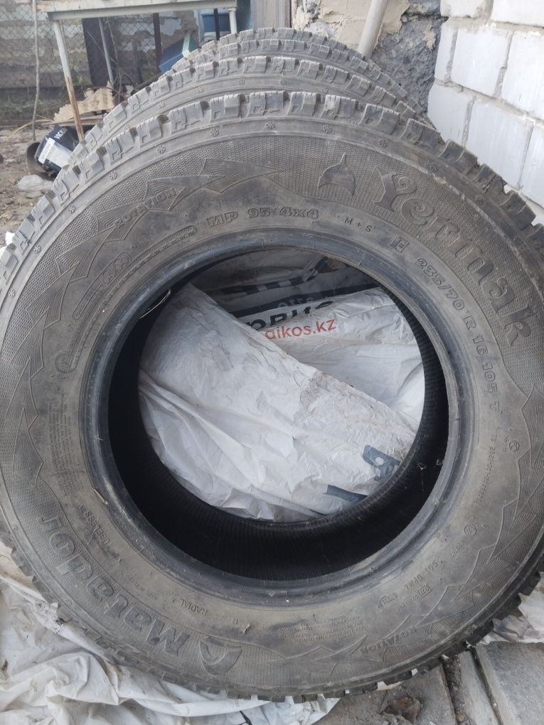 Продам шина на уаз патриот
