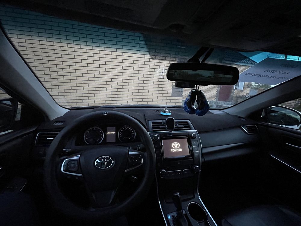 Toyota camry 55 xle