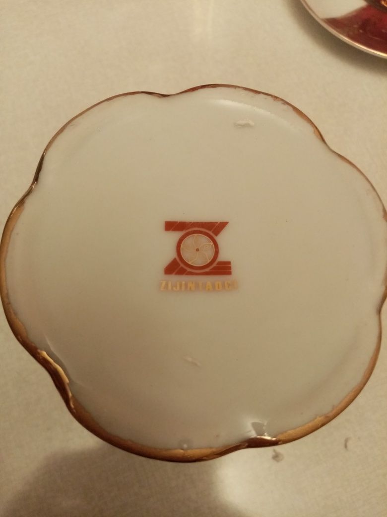 Кофейный сервиз, 6 персон, 15 предметов. Новый.Район ресторана Досуг,