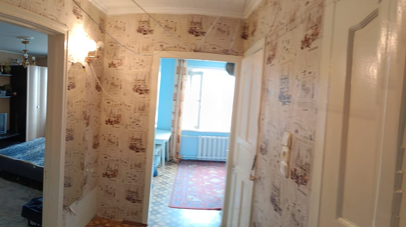 Срочно продам однокомнатную квартиру улучшенной планировки