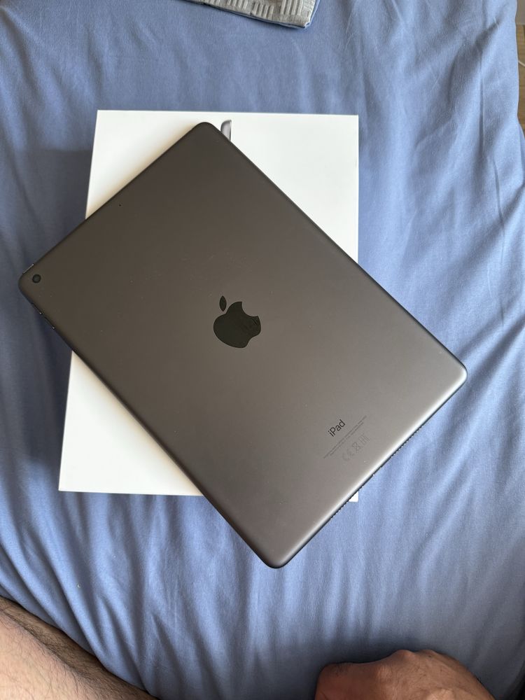 Ipad 9 64 gb в отличном состоянии