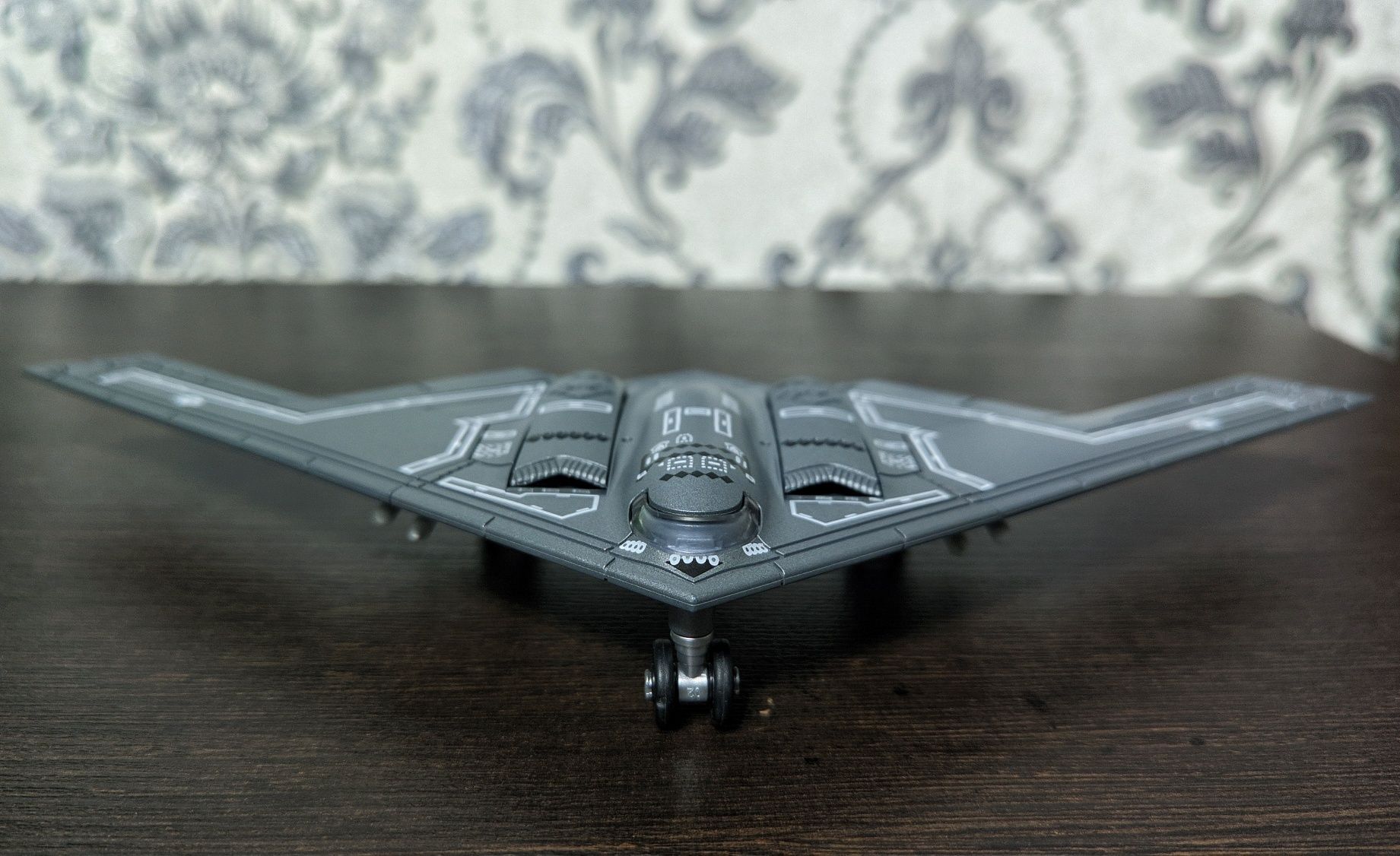Модель B2 Spirit, самолёт, бомбардировщик.
