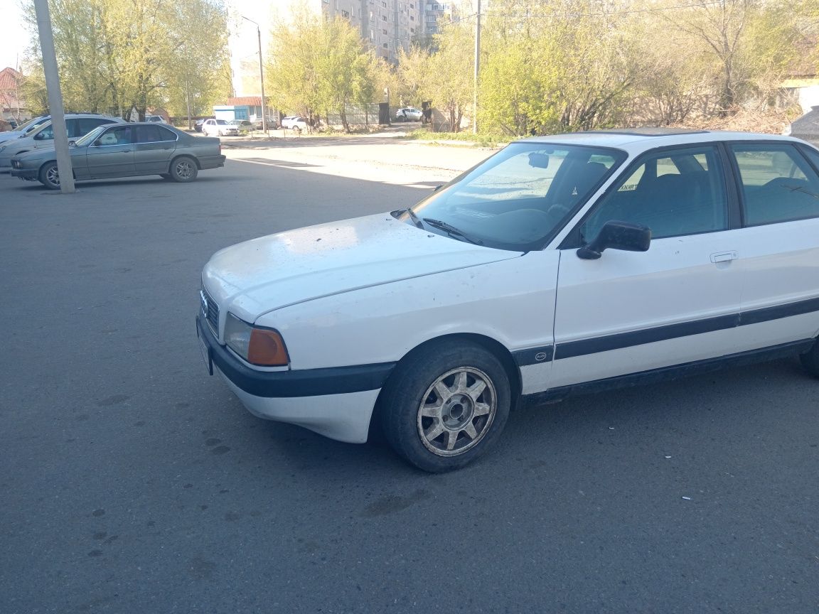 Продам ауди 80 б3