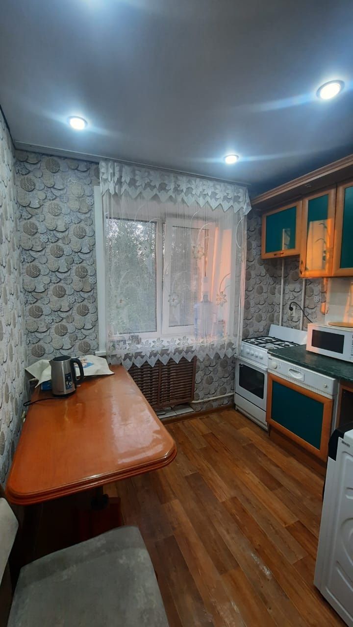 Продам 3комн квартиру в районе Вокзала
