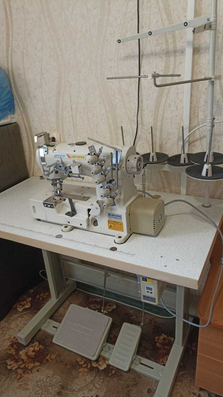 Срочно продам распошивальную машинку JACK 8569, в отличном состоянии
