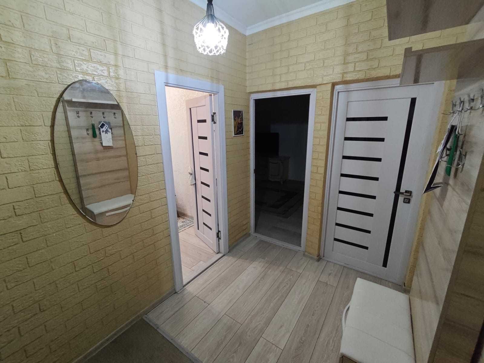 3 комн на длитель срок в аренду
