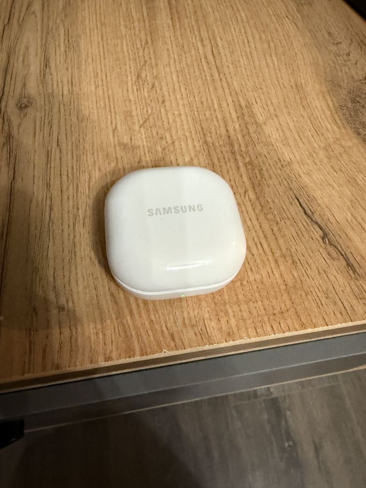 Samsung galaxy buds 2
