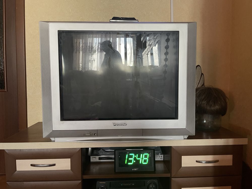 Телевизор