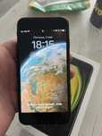 Продам Iphone se 2020 года