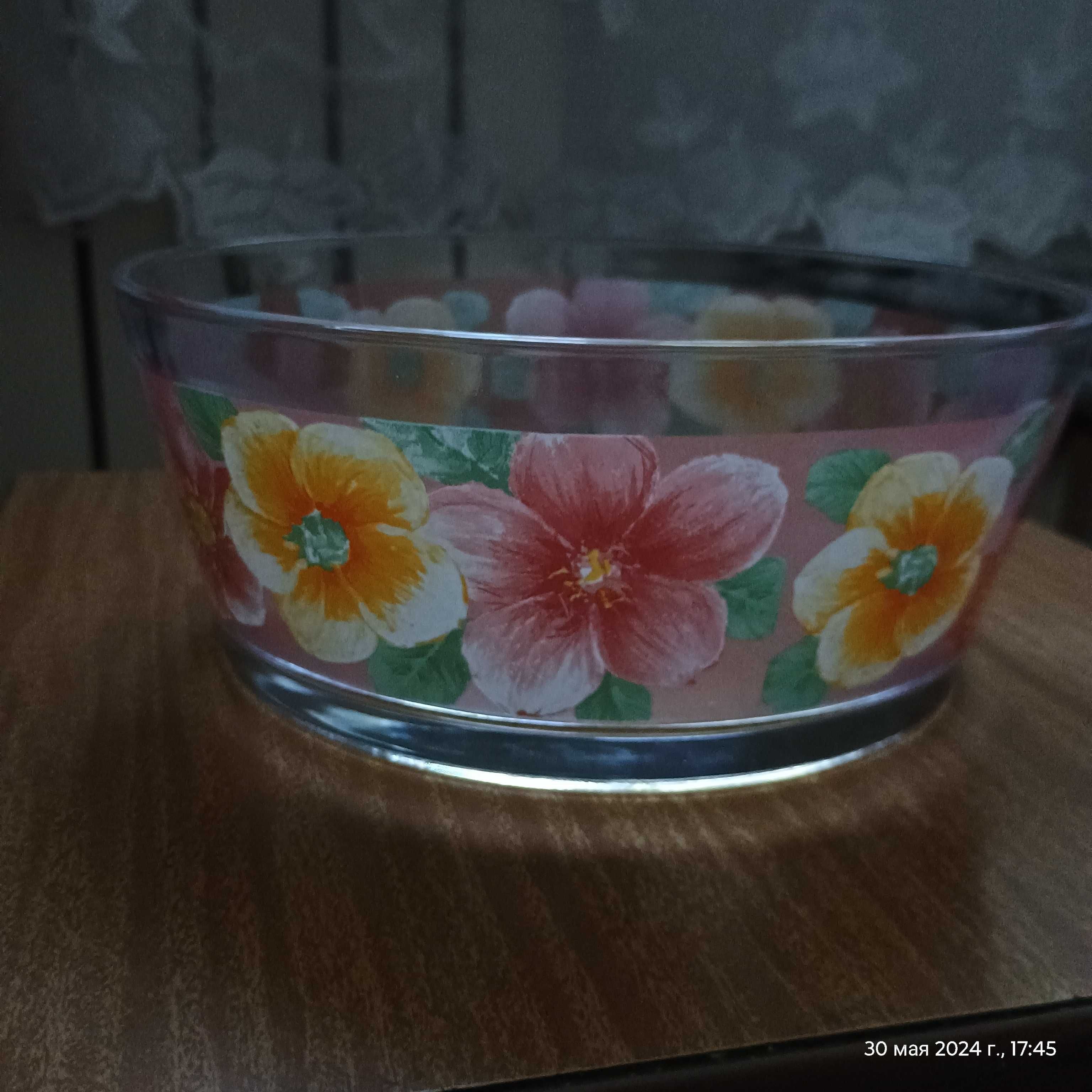 Блюдо - чаша для красивой подачи еды