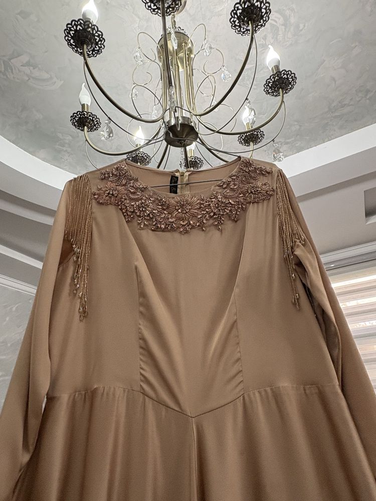 Продам платье Rimma Benetti