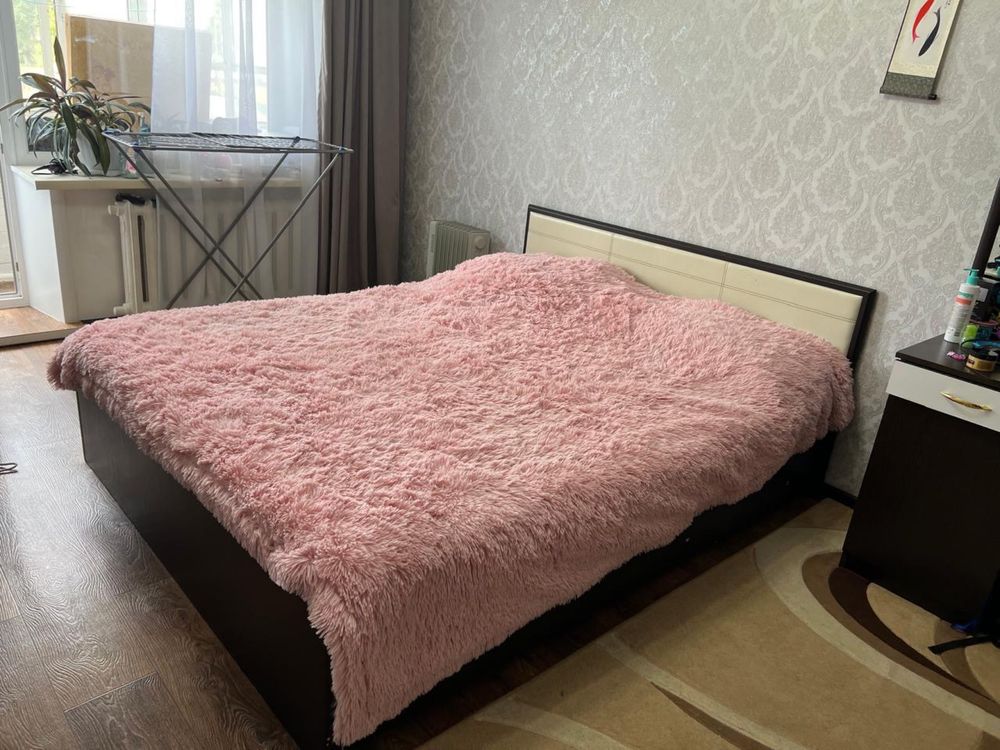 Продам кровать размер 210х170