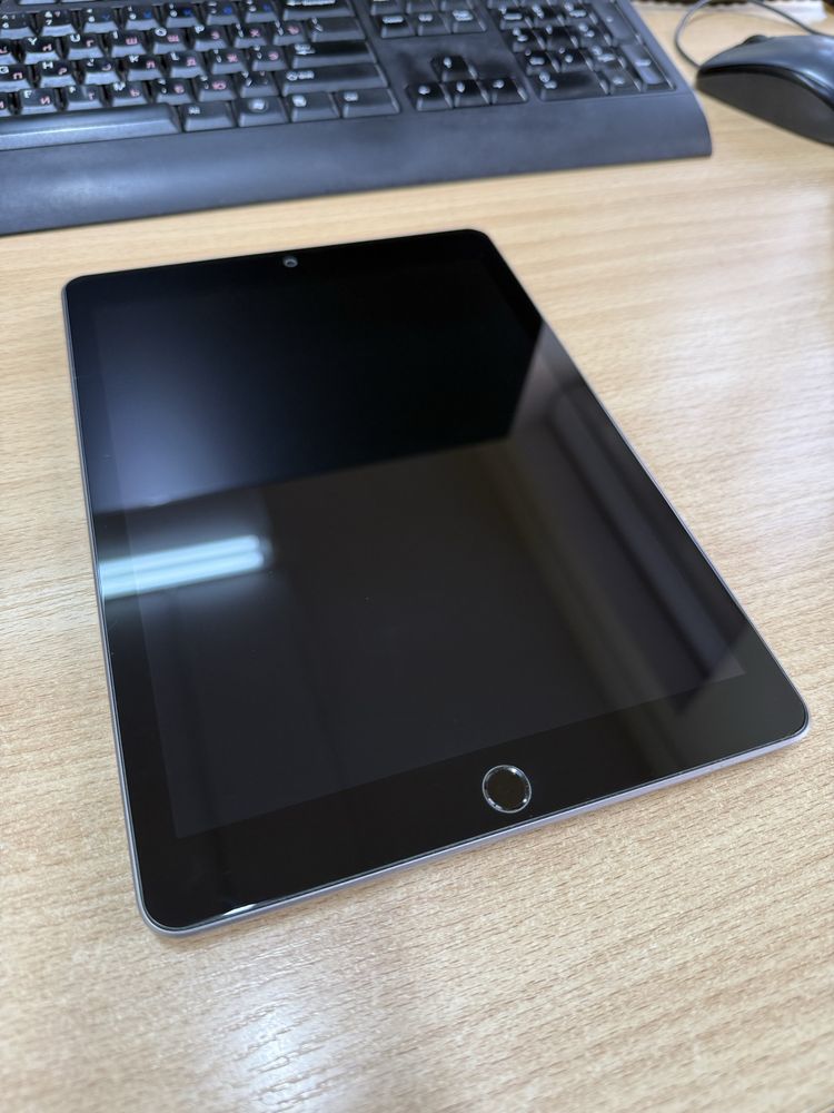 Планшет Ipad 32 gb айпад