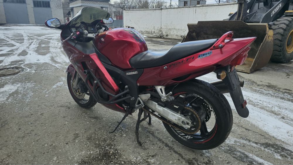 Honda cbr 1100 xx blackbird