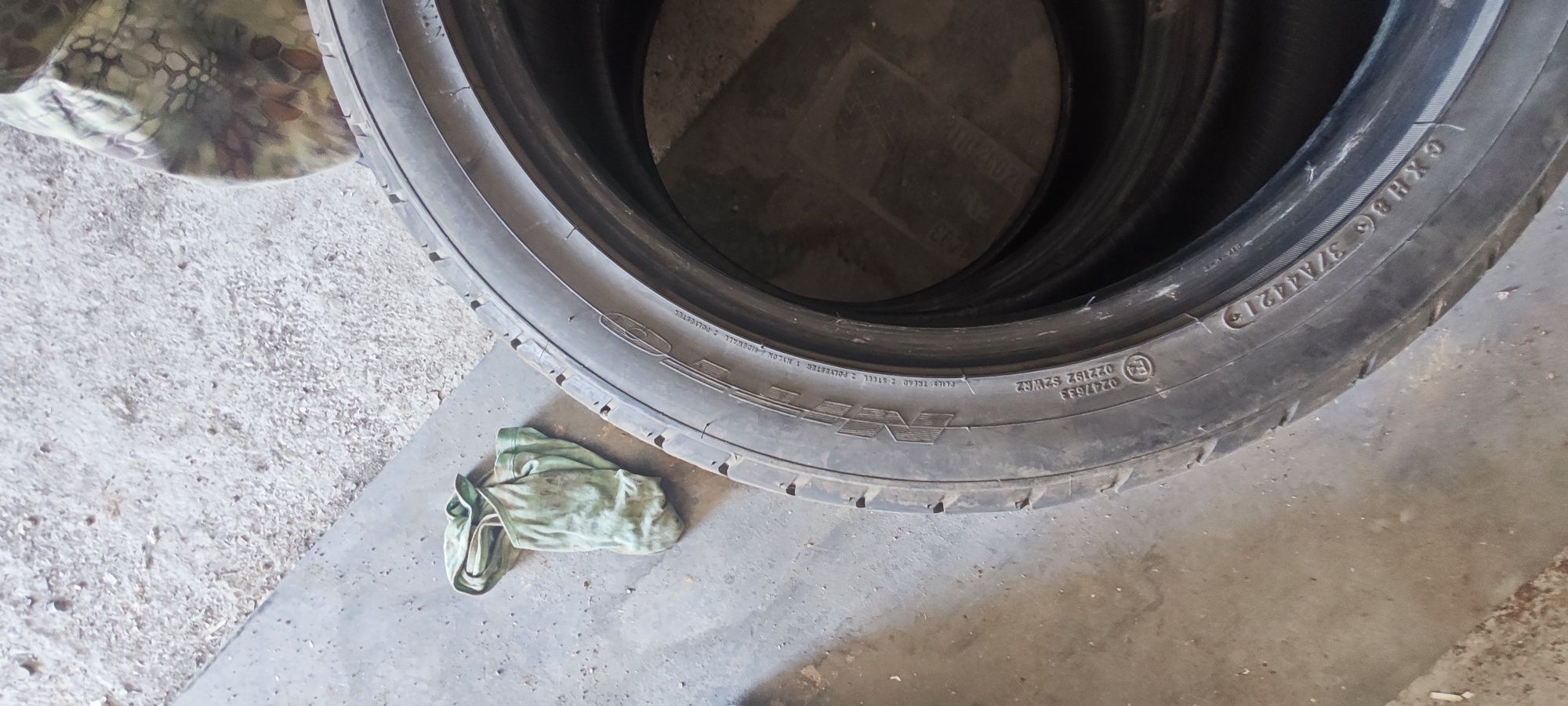 Продам летние шины nitto