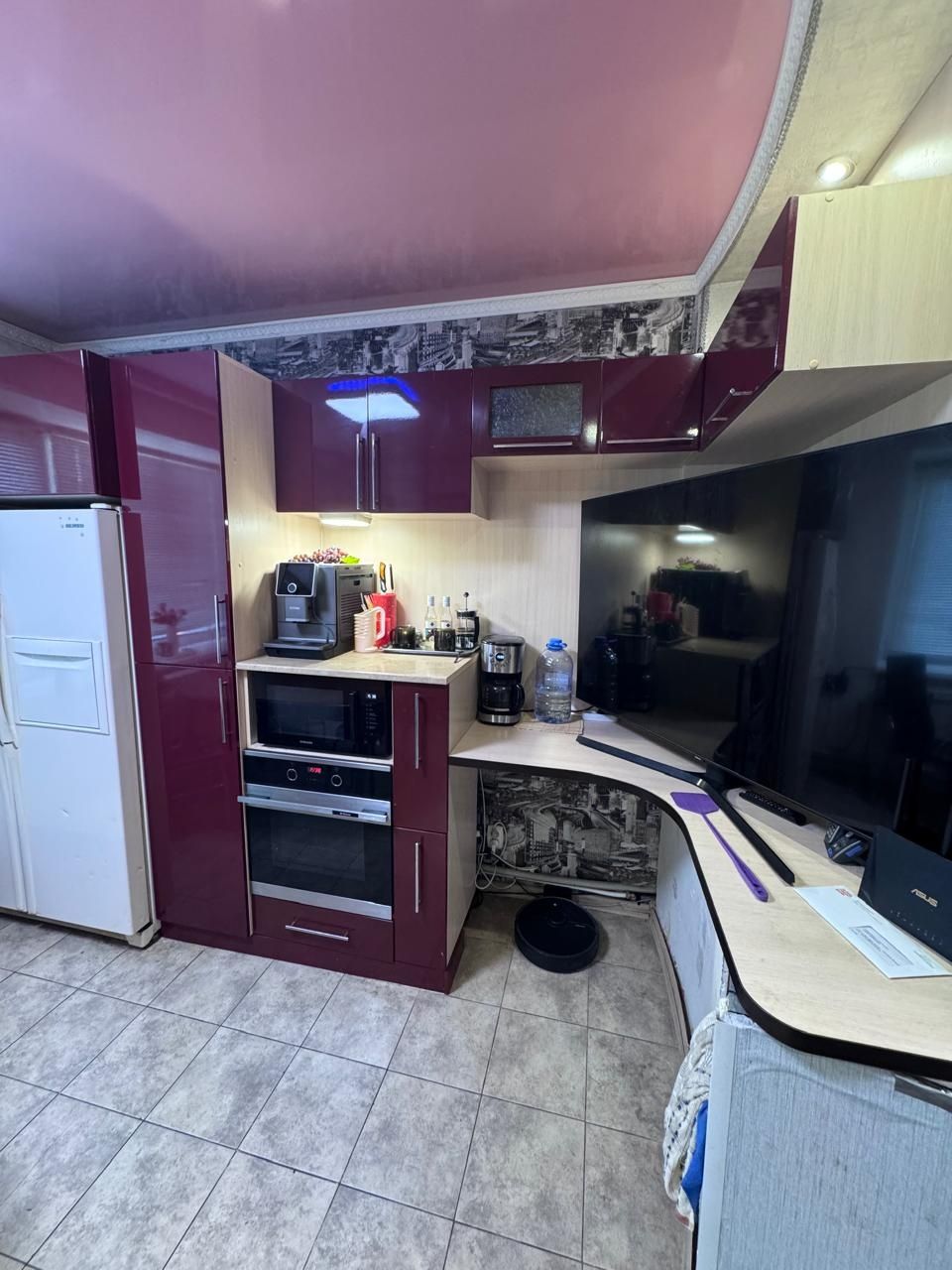 Дом, коттедж 5 комнат, 6й микрорайон
