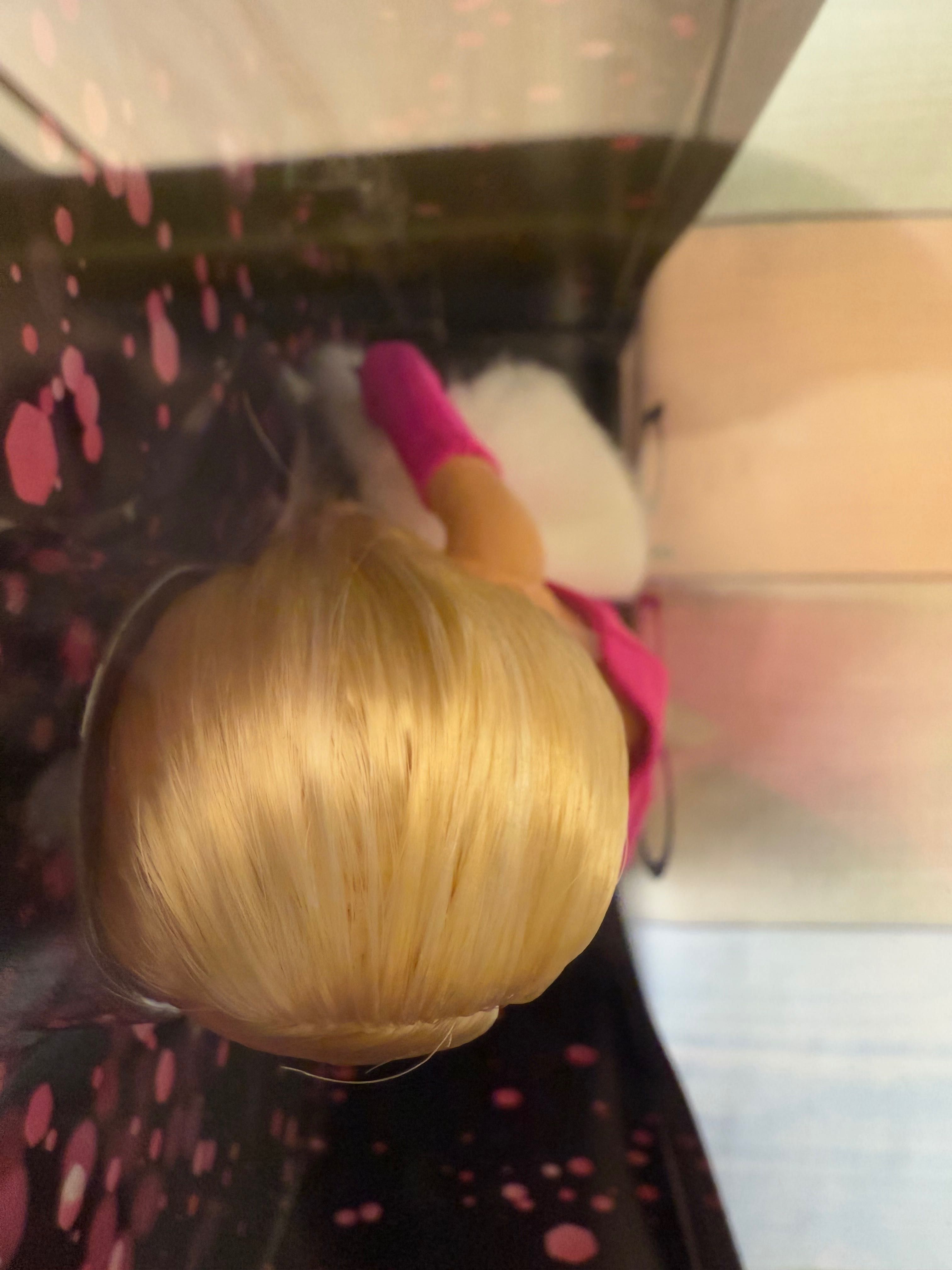 Кукла Barbie Gala Pink Premiere