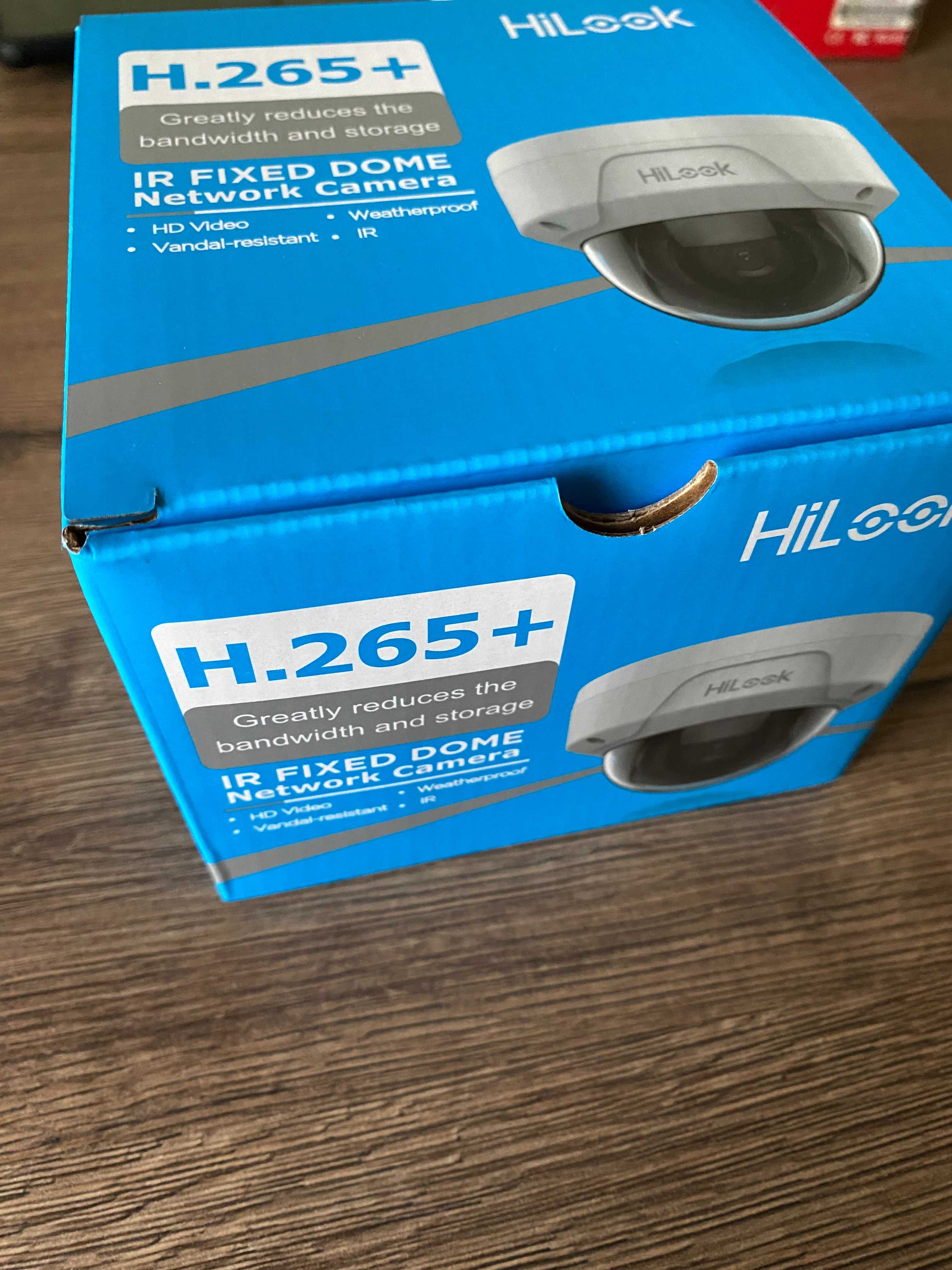 сетевая купольная видеокамера HiLook IPC-D121H (2.8 мм) (C) 2МП