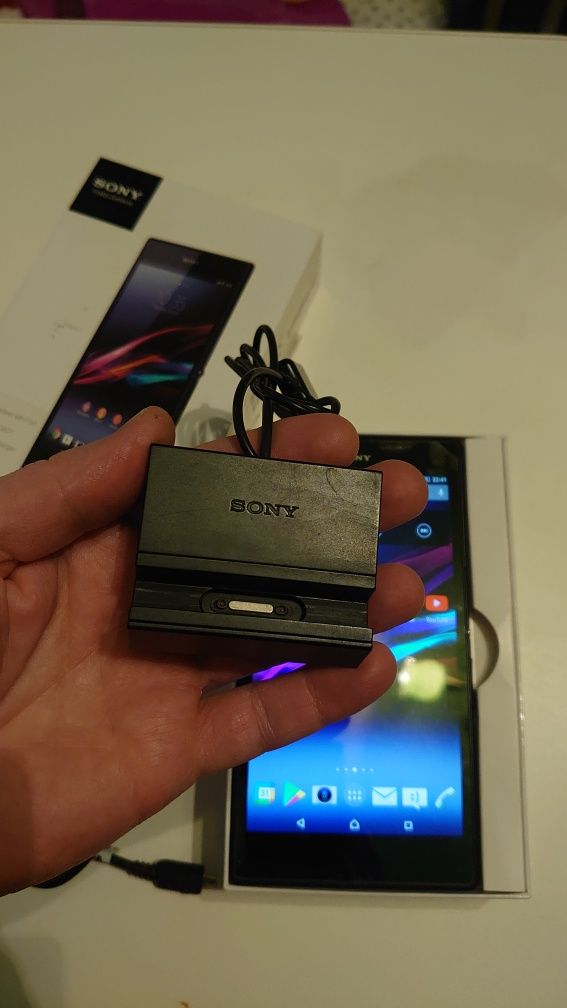 Смартфон, телефон, Флагман легенда Sony Xperia Z Ultra