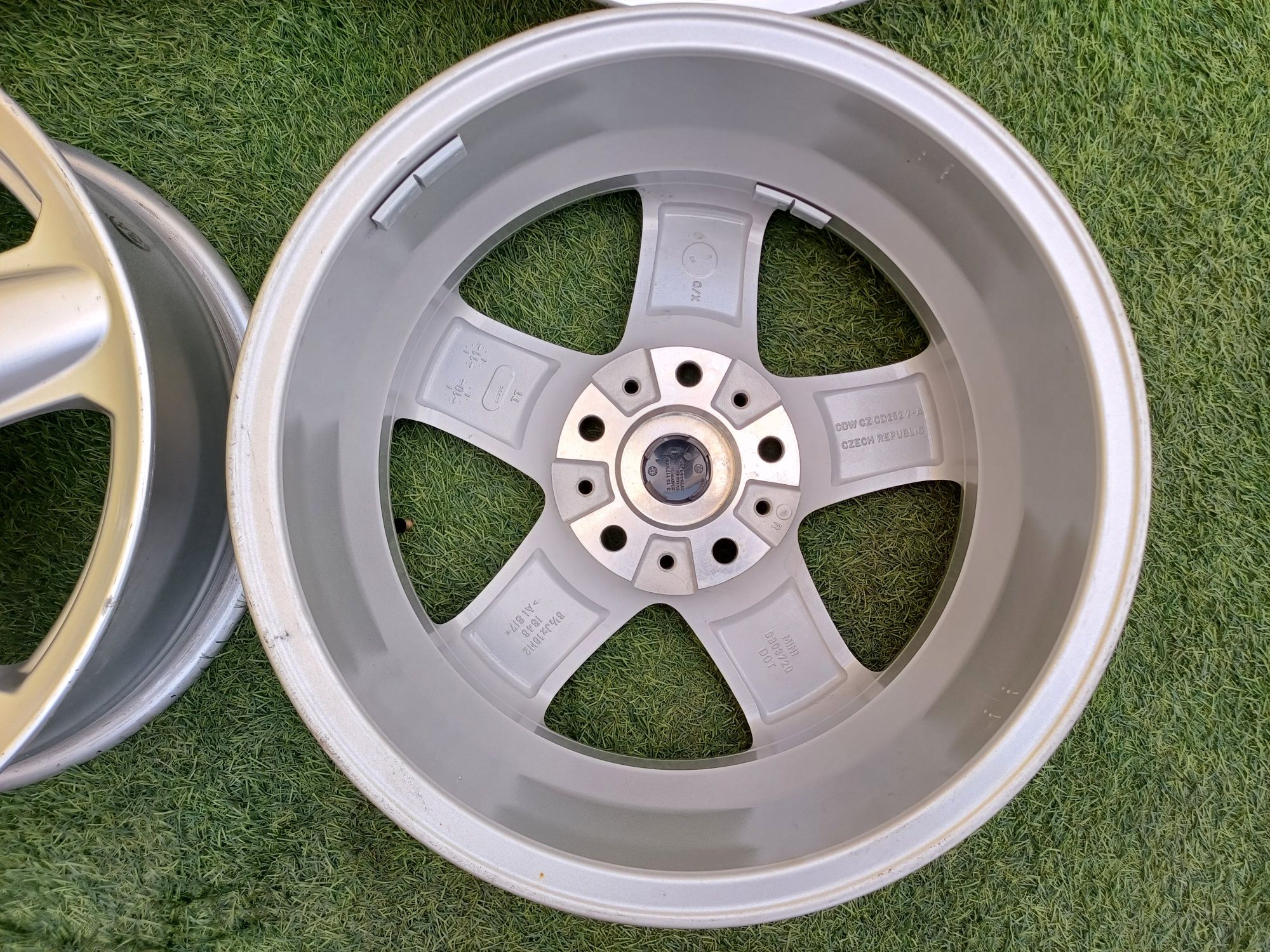 Диски R16 5×120 на MINI Cooper.