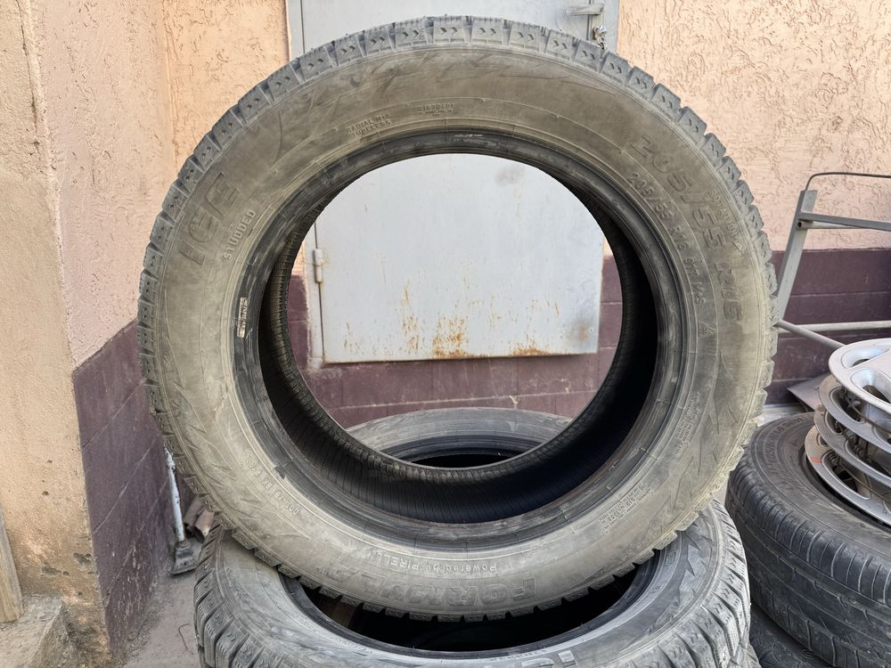 Шины  зимние R16