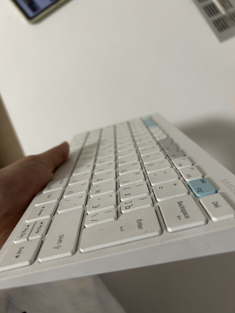 Клавиатура беспроводная samsung keyboard trio 500