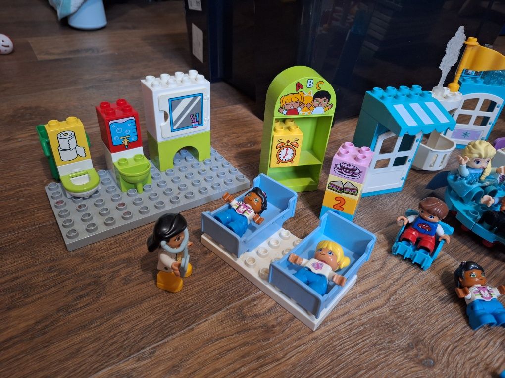 Большая коробка LEGO DUPLO