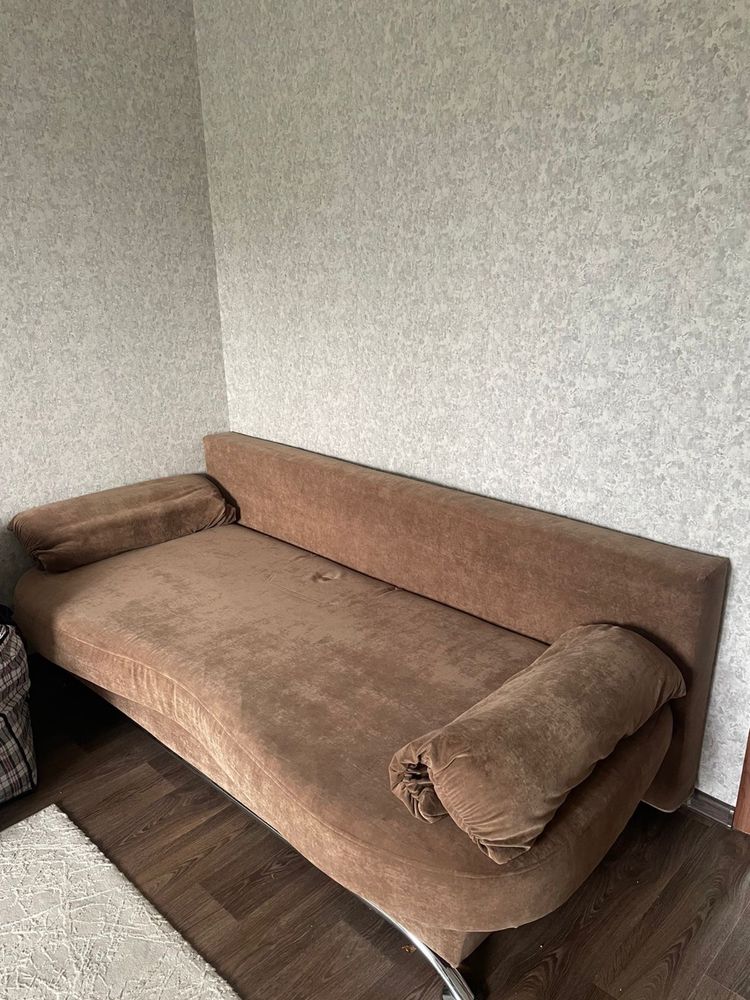 Продам диван, в хорошем состояний