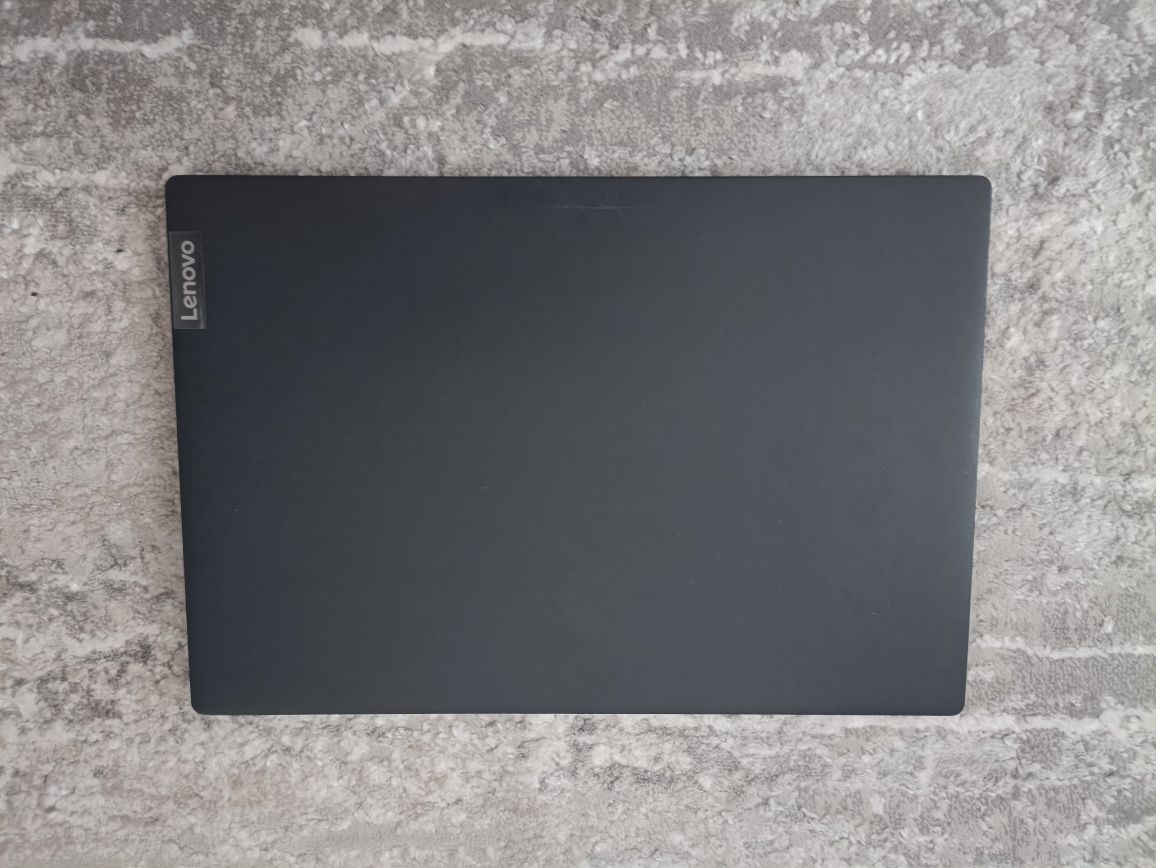 Lenovo IdeaPad 15.6