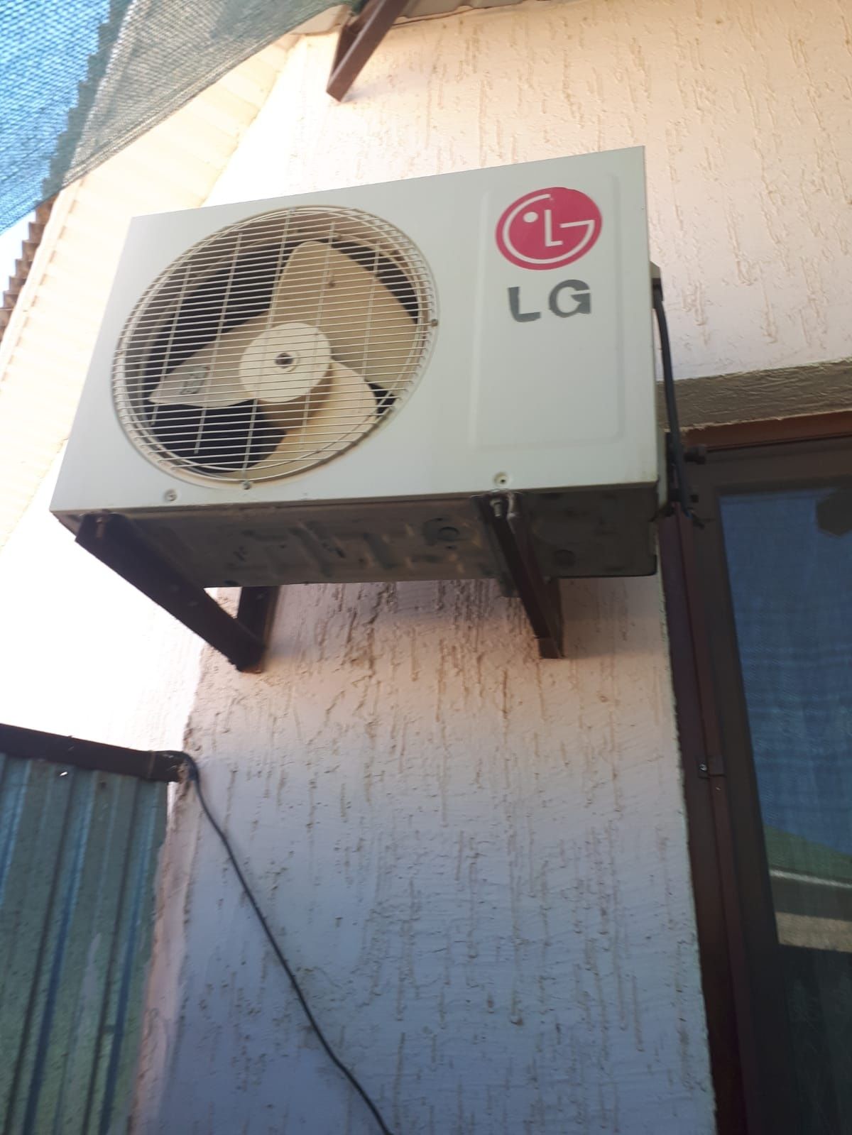 Кондиционер LG   б/у