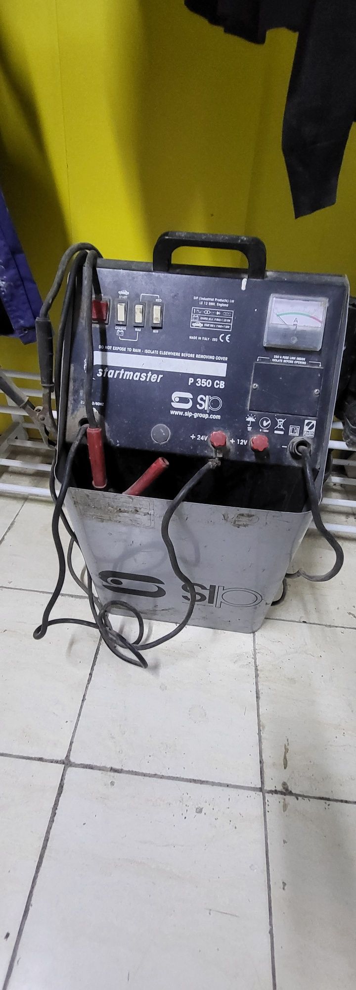 Пуско- зарядное устройство SIP STARTMASTER P 350 CB.