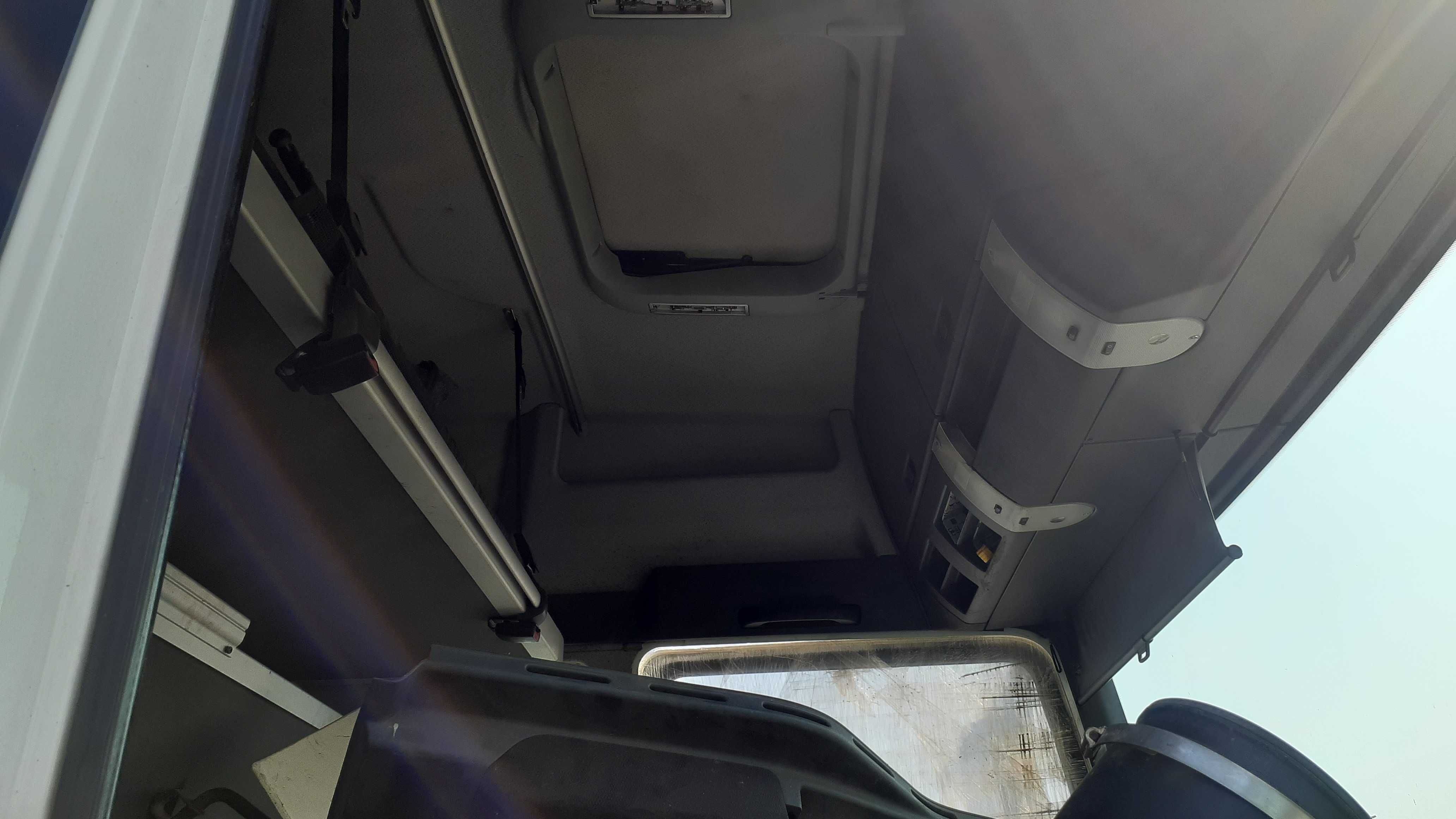 Продам по запчастям MAN TGL 8 220