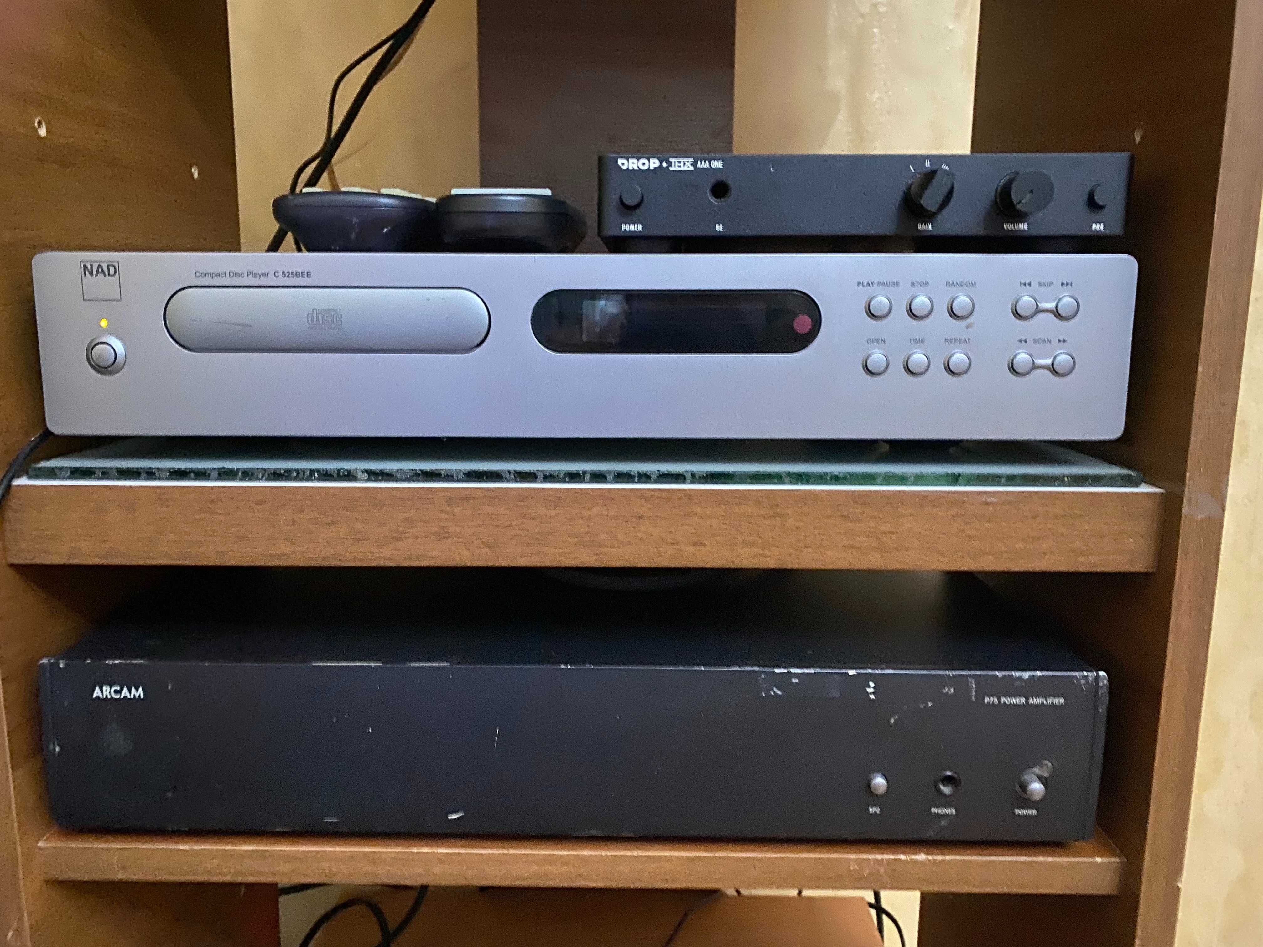 продам усилитель двухблочный  Arcam P75 50 vatt 8 om.Англия. Обмен.