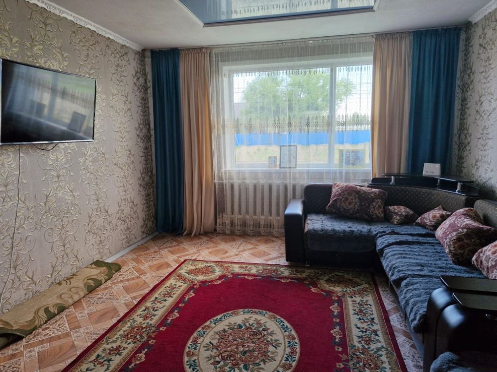Продам квартиру в двух квартирном доме.