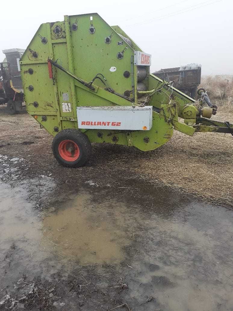 Рулонный пресс подборщик Claas Rollant 62, для заготовки сена