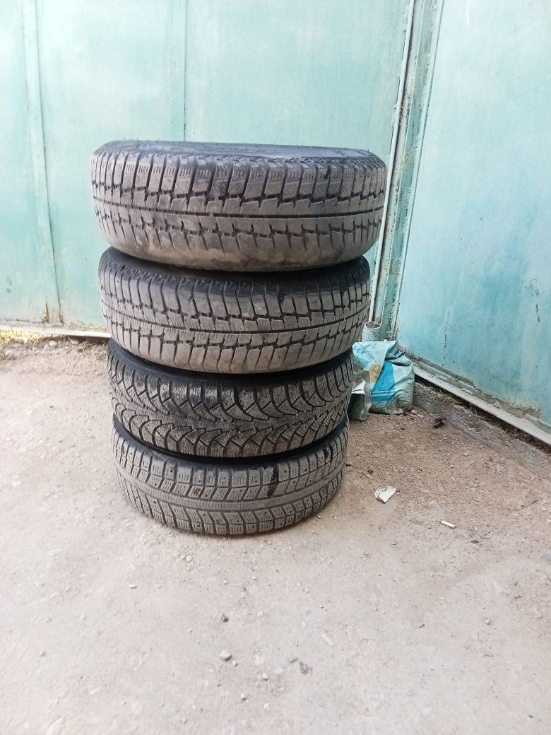 Продам диски с резиной