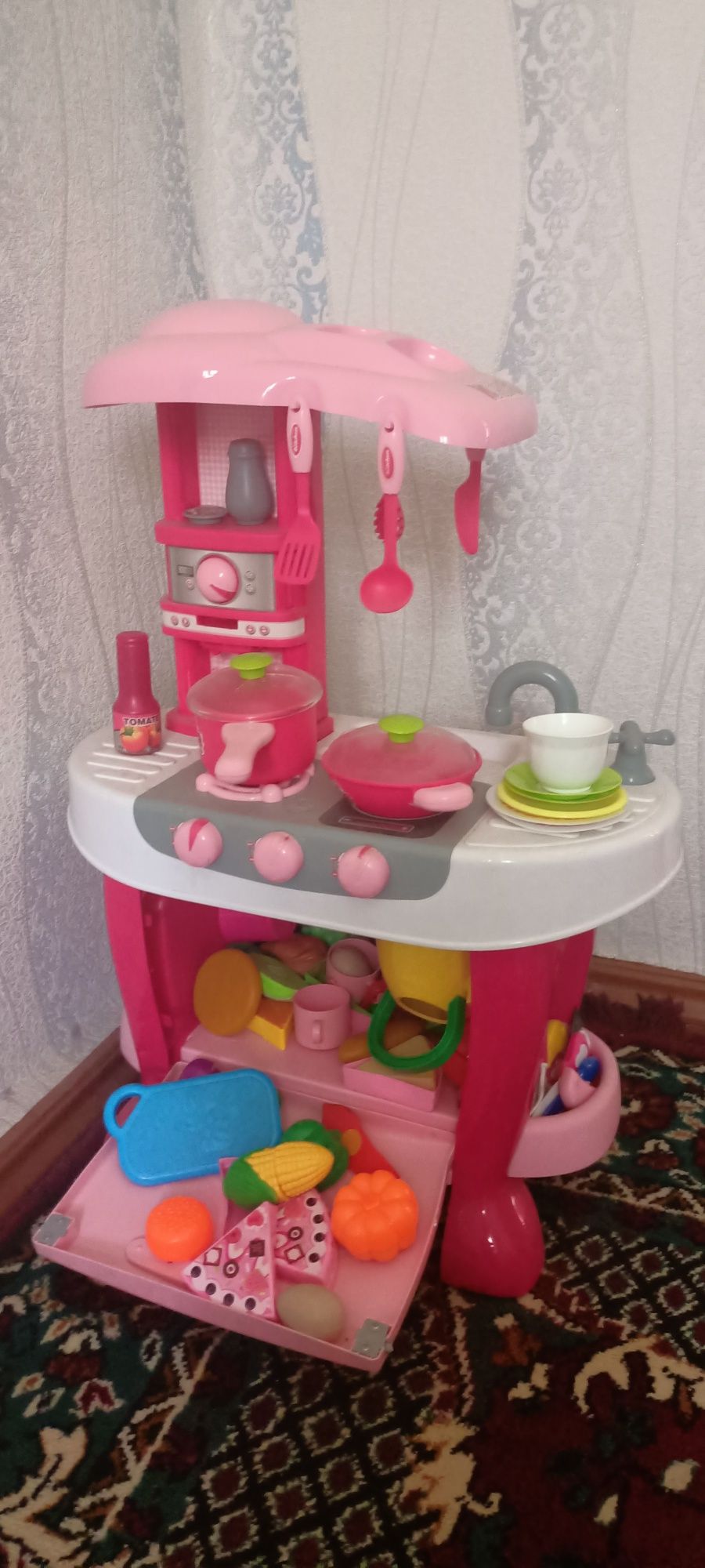 Кухня игрушечная