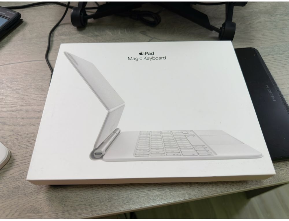 Apple Ipad Magic Keyboard 11 дюйм белый цвет