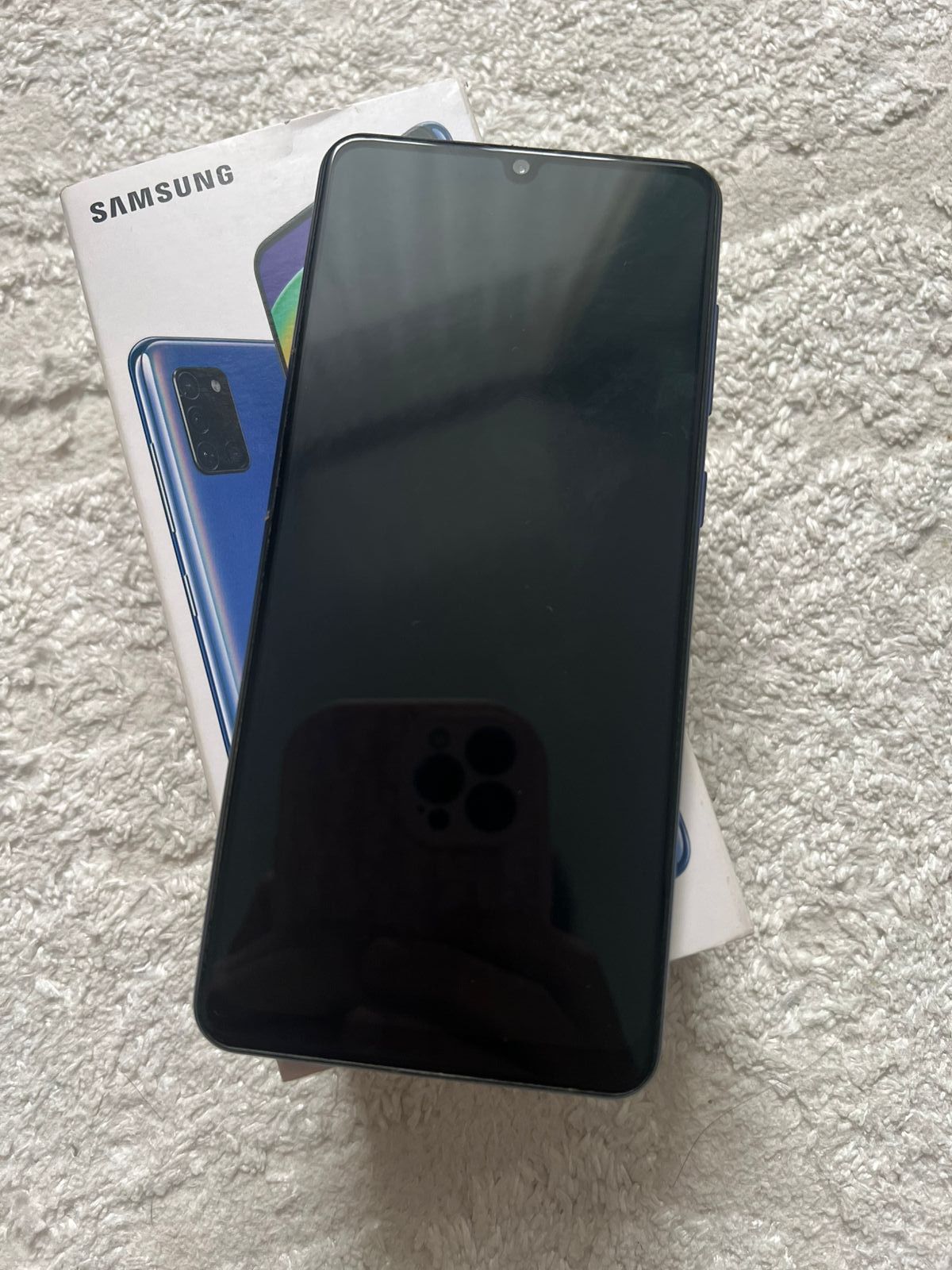 Продам Samsung galaxy A31
