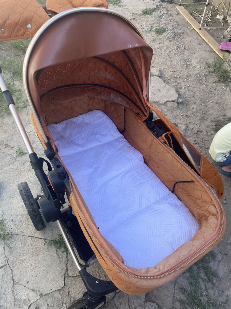 Продам срочно коляску